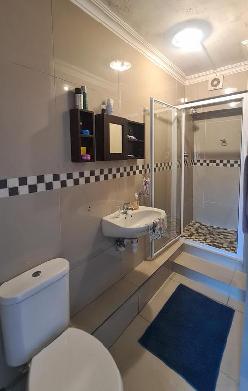 To Let 2 Bedroom Property for Rent in Strand Central Western Cape